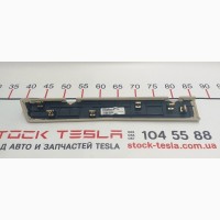 Накладка нижняя бардачка (PVC TAN) Tesla model X S REST 1002301-02-B 100230