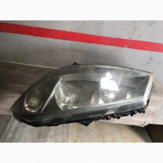 Б/у фара левая Renault Megane 2, 8200073220, 03-06, Рено Меган 2, есть дефект