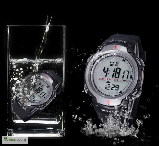 Фото 2. Спортивные водонепроницаемые часы
