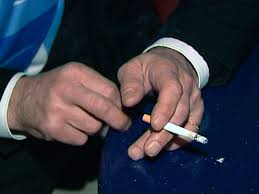 Фото 4. Табак хлопьями для забивки сигаретных гильз - самокруток - трубок