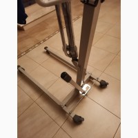 Підйомник для інвалідів з ручним керуванням до 170 кг 10-78N170