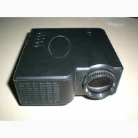 Продам видеопроектор Game projektor GP-1 в идеальном состоянии