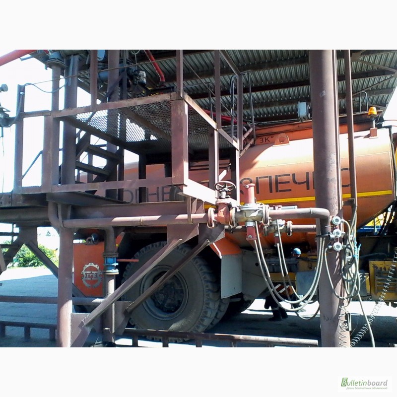 Фото 11. Монтаж резервуаров вертикальных стальных РВС для хранения нефтепродуктов (воды)
