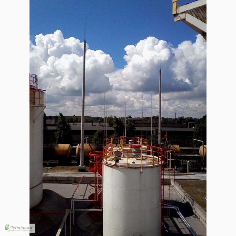 Фото 3. Монтаж резервуаров вертикальных стальных РВС для хранения нефтепродуктов (воды)