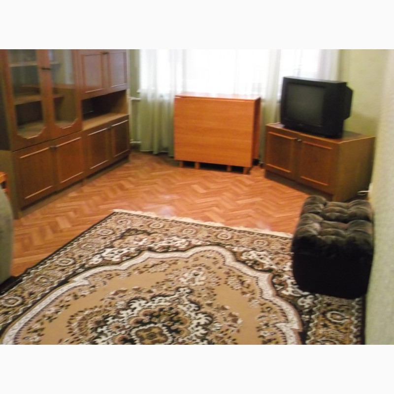 Фото 8. 2 комнатная квартира с кондиционером в центре по ул. П.Мирного