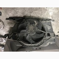 Бу вентилятор радиатора в сборе Renault Laguna 2, 8200025635