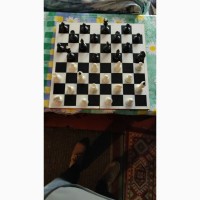 Продам шахматы новые
