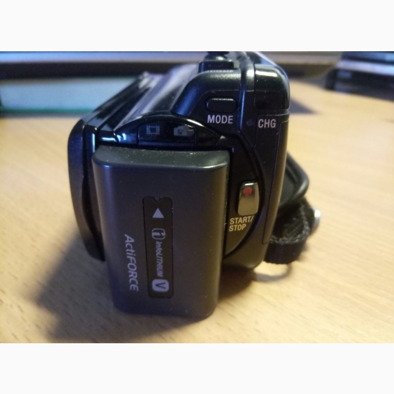 Фото 5. Продам Видеокамера цифровая, Sony Full HD, HDR-XR150, сумка
