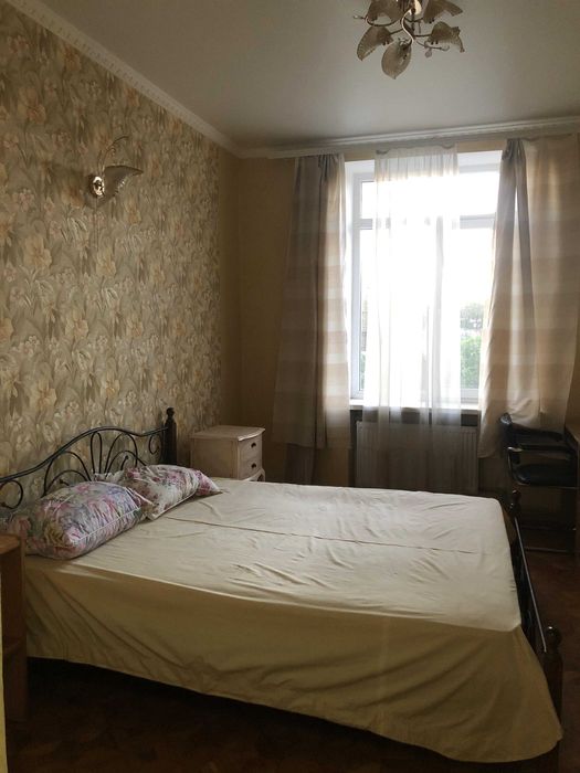 Фото 4. 3-комнатная, 68 кв. м., 4 этаж, сталинка, центр Одессы