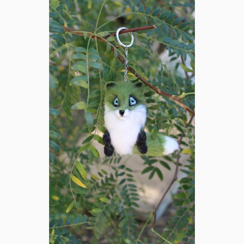Фото 3. Зелена лиса брелок іграшка валяна з шерсті інтерєрна лисичка подарунок лисиця сувенір