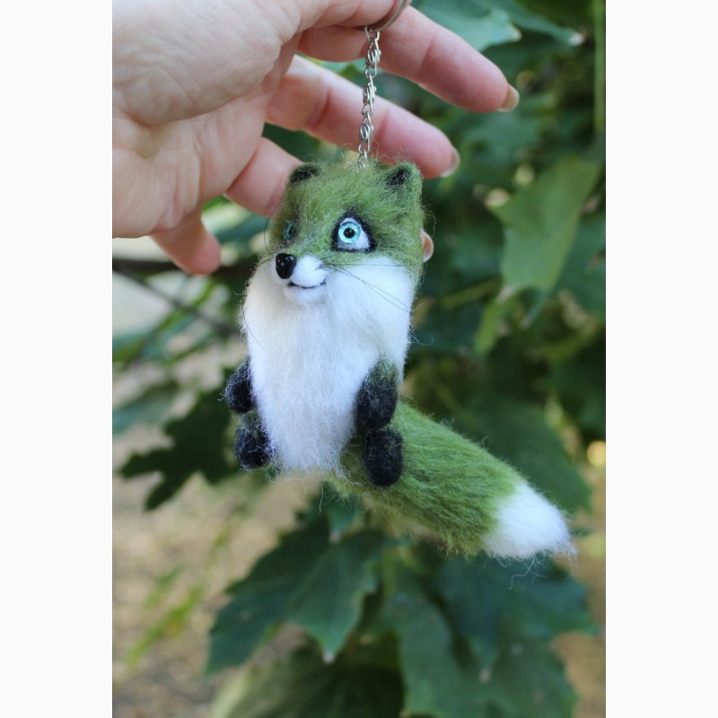 Фото 5. Зелена лиса брелок іграшка валяна з шерсті інтерєрна лисичка подарунок лисиця сувенір