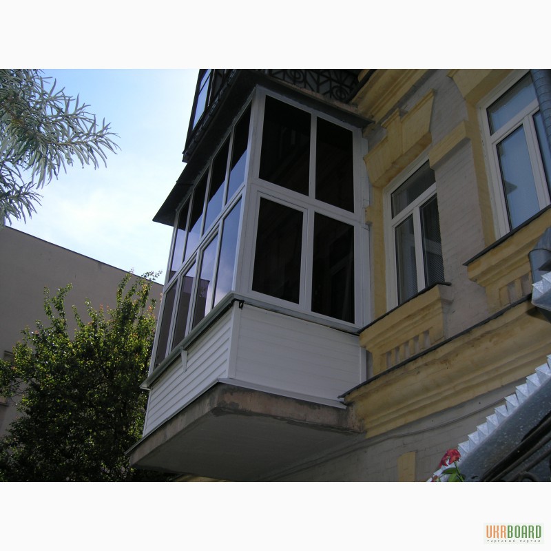 Фото 2. Остекление балкона. Утепление, обшивка. Раздвижные окна