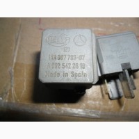 Реле Мерседес A A0025422619, Hella 4RA007793-07, 12V оригинал