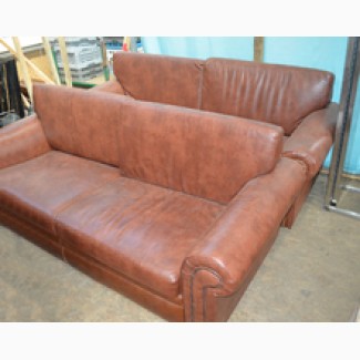 Продам диван б/у кожзам коричневый со съёмными подушками для кафе, бара, ресторана