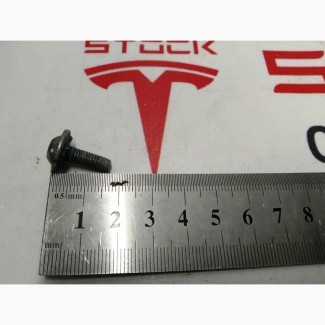 Болт крепления крышки высоковольтной батареи SCR, M5-0.8x16, PH, TRX, STL 8.8