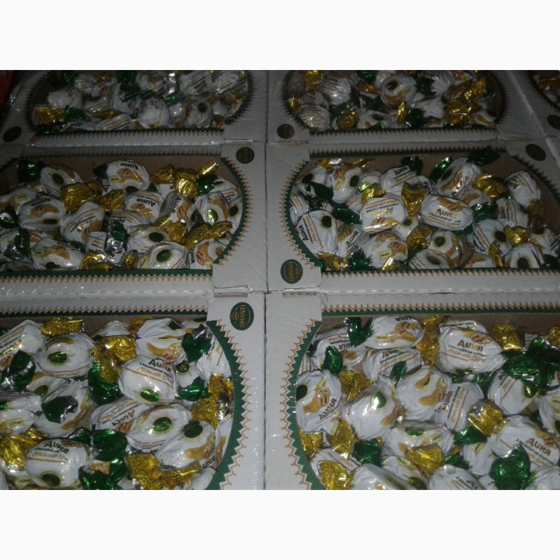 Фото 3. Шоколадные конфеты в ассортименте, разнообразие вкусов