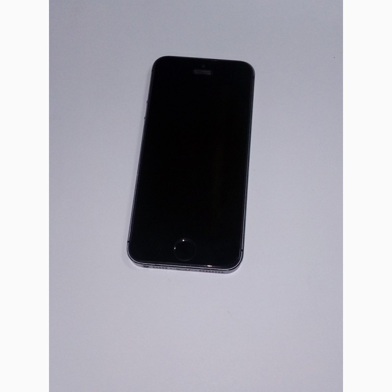 Фото 8. Смартфон Apple iPhone 5s 16GB Space Gray