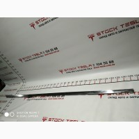 Молдинг накладки порога левого метал RWD Tesla model S 1007309-00-C 1007309
