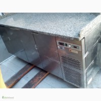 Холодильний піца-стіл б/у 4 двері GEMM Smart Італія з мармуровою поверхнею для піцерії