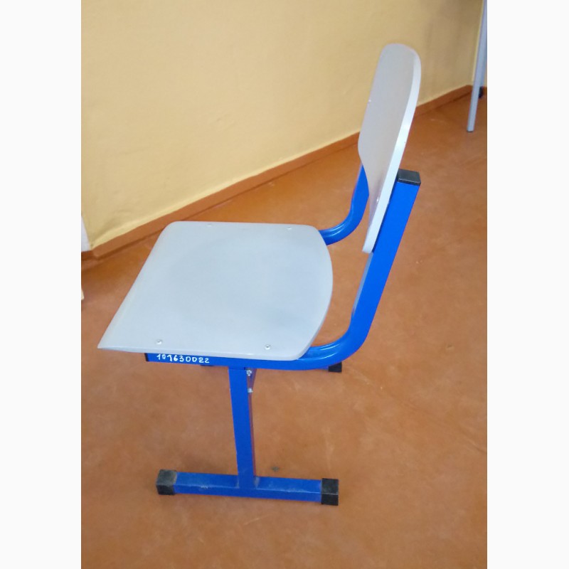 Фото 6. Парта (стол ученический) и стул ученический для учебных заведений