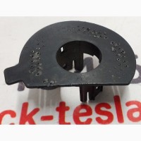 Кронштейн крепления парктроника S2 Tesla model S REST 1097479-00-A 1097479