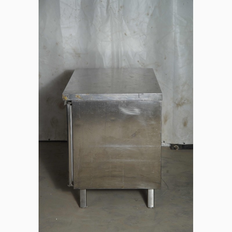 Фото 9. Маленький холодильный стол б/у в рабочем состоянии
