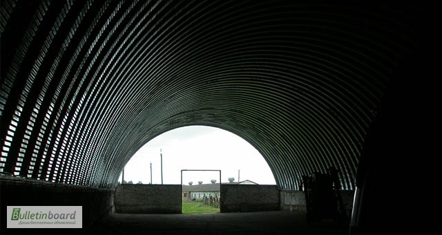 Фото 2. Строительство арочных бескаркасных ангаров