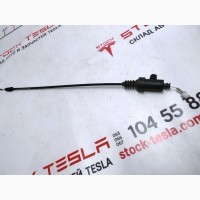 Тросик замка капота первичный Tesla model S X 1061814-00-E 1034097-00-A CAB