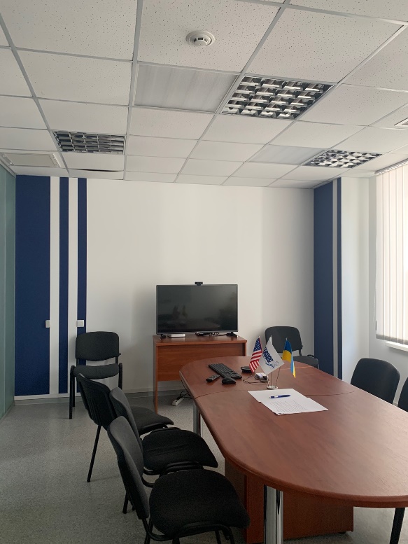 Аренда - пр Шевченко офис 570 м в Одессе, большие залы, 10 кабинетов, мебель, парковка