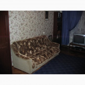 Большая уютная комната посуточно в центре Санкт-Петербурга метро Василеостровская