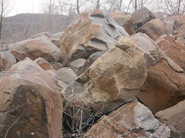 Фото 3. Камень бутовый и ландшафтный