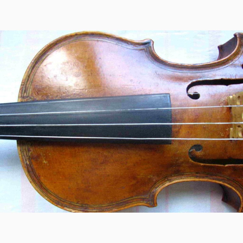 Фото 4. Скрипка 18-го века