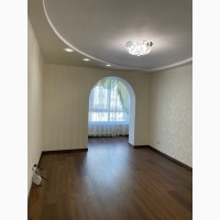 Продам 2-х кімнатну двосторонню квартиру в ЖК Євромісто