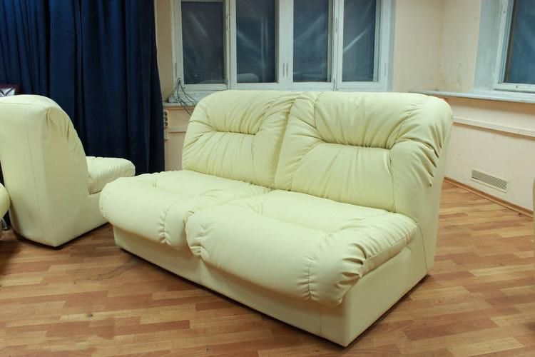 Фото 10. Купить диван для кафе Харьков