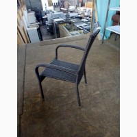 Мебель для летней площадки б/у, стулья из ротанга б/у