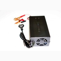Автомобильное зарядное устройство 12 вольт 5 ампер UKC Battery Charger 5A