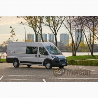 Переобладнання Peugeot Boxer у вантажопасажирський