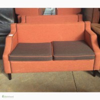 Диван б/у оранжевый, со съёмными подушками