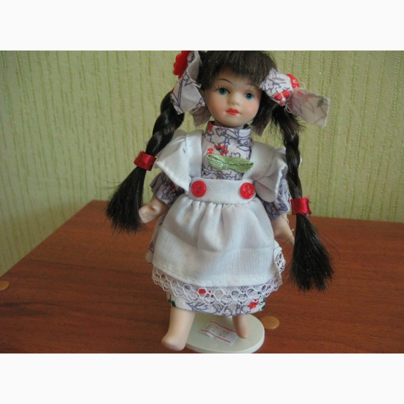 Фото 2. Кукла фарфоровая Лялька порцелянова